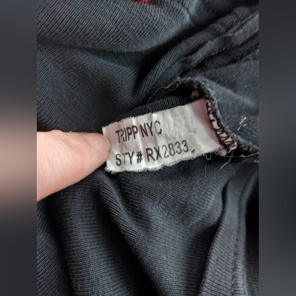 SOLD@hosted shop! Customized TRIPP NYC vintage short-sleeve zip hoodie top! - Picture 9 of 16